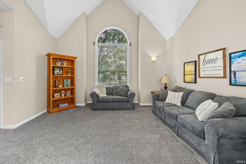 Tiny photo for 94 Steeplechase Ct Court, Lafayette, IN 47905 (MLS # 202540121)