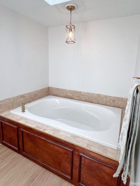 Tiny photo for 94 Steeplechase Ct Court, Lafayette, IN 47905 (MLS # 202540121)