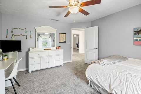 Tiny photo for 94 Steeplechase Ct Court, Lafayette, IN 47905 (MLS # 202540121)