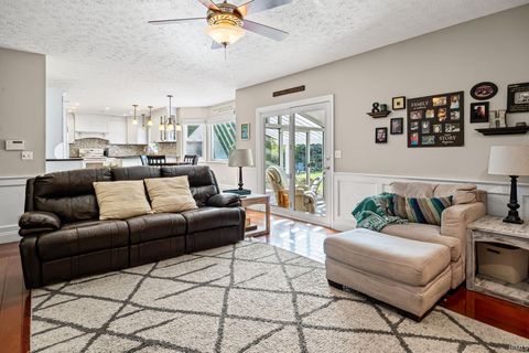 Tiny photo for 94 Steeplechase Ct Court, Lafayette, IN 47905 (MLS # 202540121)