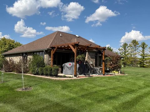 Tiny photo for 3222 Artisan Drive, Kokomo, IN 46902 (MLS # 202540328)