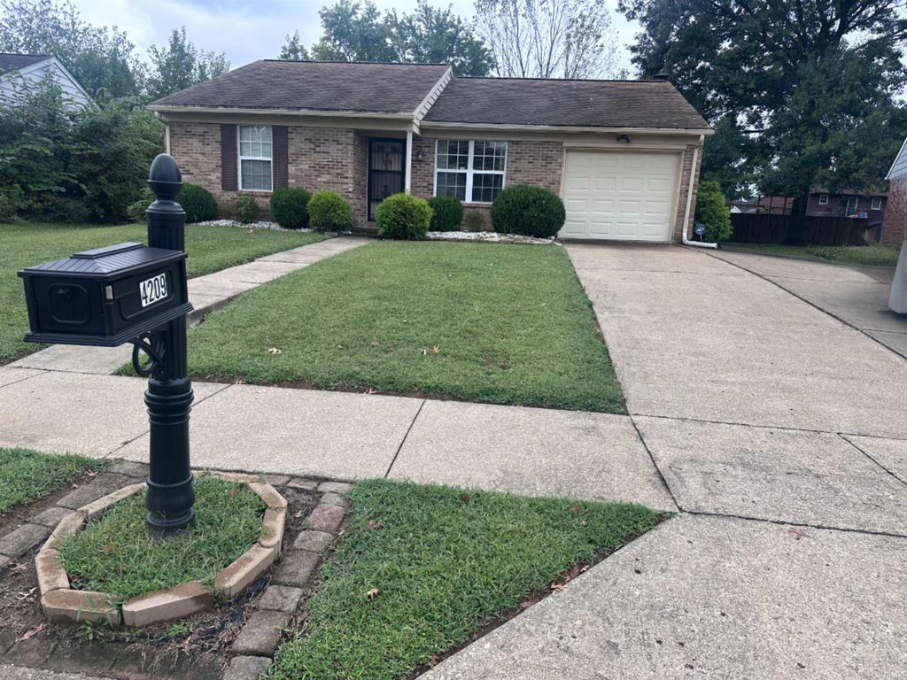 Photo of 4209 Quail Hollow Street, Evansville, IN 47715 (MLS # 202614161)