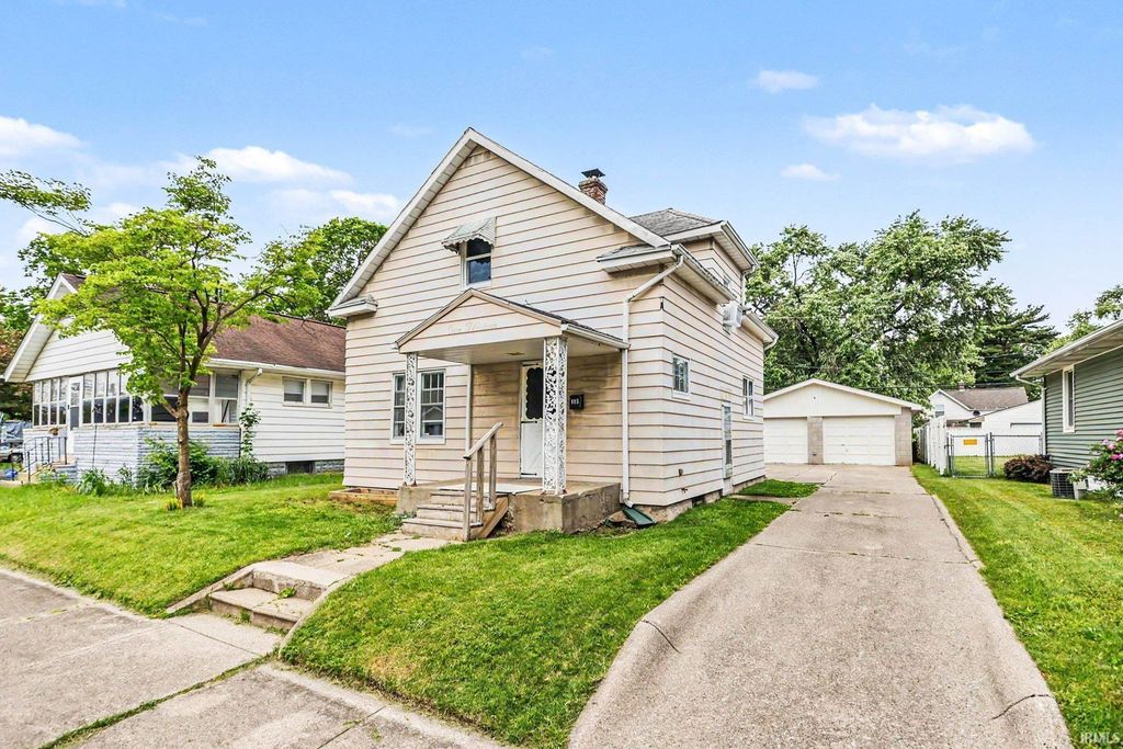 Photo of 1013 S 34th Street, South Bend, IN 46615 (MLS # 202624431)