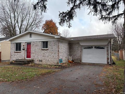 Photo of 3804 S Carey Street, Marion, IN 46953 (MLS # 202547264)