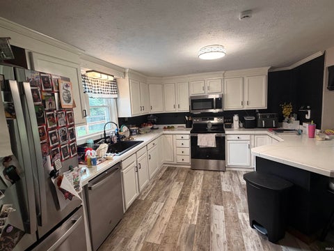 Tiny photo for 3601 S 500 East Road, Marion, IN 46953 (MLS # 202630798)