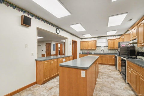 Tiny photo for 206 Mill Street, Middlebury, IN 46540 (MLS # 202628997)