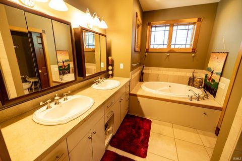Tiny photo for 1223 N Harbour Pointe Drive, Peru, IN 46970 (MLS # 202617995)