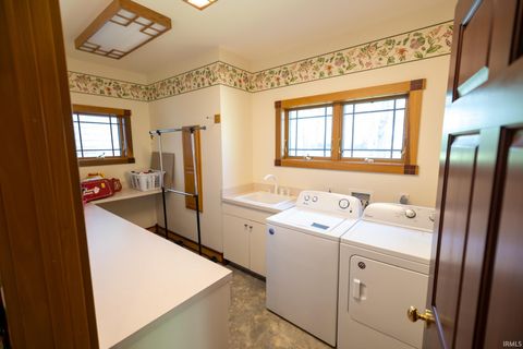 Tiny photo for 1223 N Harbour Pointe Drive, Peru, IN 46970 (MLS # 202617995)