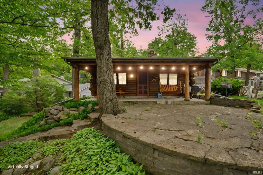 Photo of 5031 N Canyon Loop, Monticello, IN 47960 (MLS # 202619341)