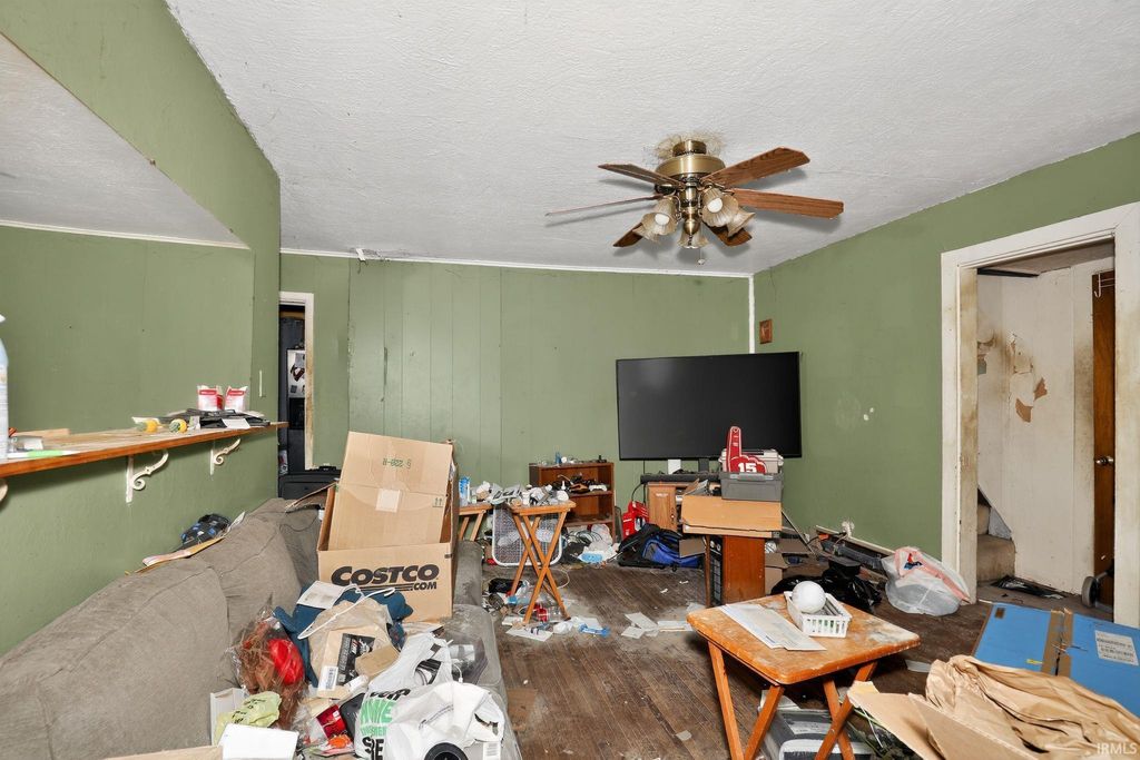 Photo of 107 E berkley Avenue, Muncie, IN 47303 (MLS # 202539182)
