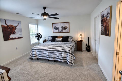Tiny photo for 2543 Pecan Trace Trce, Evansville, IN 47715 (MLS # 202634089)