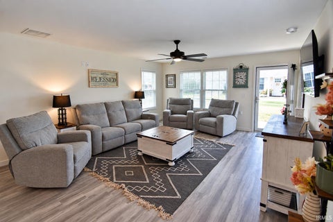 Tiny photo for 2543 Pecan Trace Trce, Evansville, IN 47715 (MLS # 202634089)