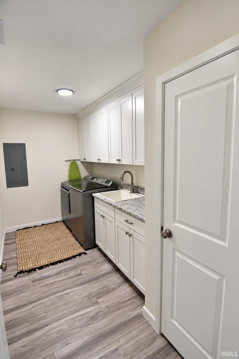 Tiny photo for 2543 Pecan Trace Trce, Evansville, IN 47715 (MLS # 202634089)
