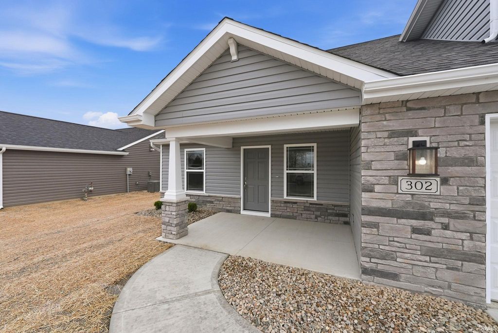 Photo of 302 Saddle Ridge Drive, Garrett, IN 46738 (MLS # 202610489)