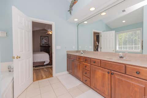 Tiny photo for 2209 Duffers Lane, Evansville, IN 47725 (MLS # 202614136)