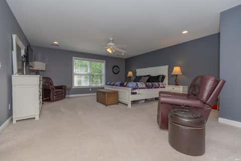 Tiny photo for 2209 Duffers Lane, Evansville, IN 47725 (MLS # 202614136)