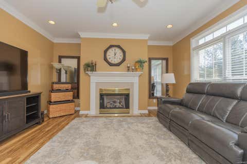 Tiny photo for 2209 Duffers Lane, Evansville, IN 47725 (MLS # 202614136)