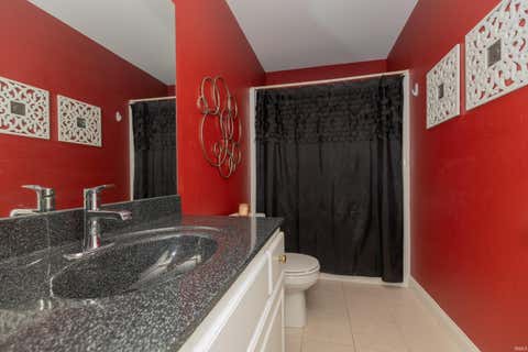 Tiny photo for 2209 Duffers Lane, Evansville, IN 47725 (MLS # 202614136)