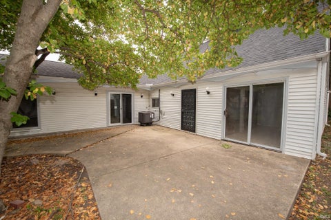 Tiny photo for 2416 Robinwood Drive, Lafayette, IN 47909 (MLS # 202643056)