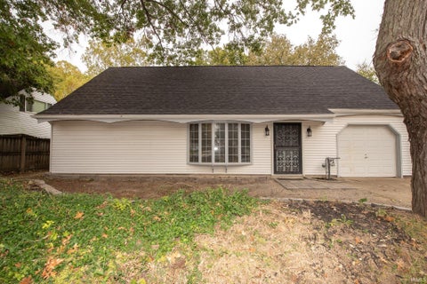 Tiny photo for 2416 Robinwood Drive, Lafayette, IN 47909 (MLS # 202643056)