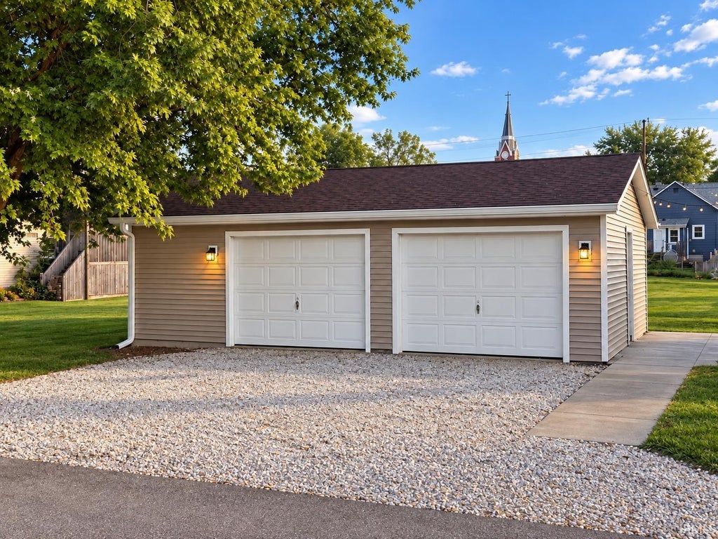 Photo of 312 E North C Street, Gas City, IN 46933 (MLS # 202638068)