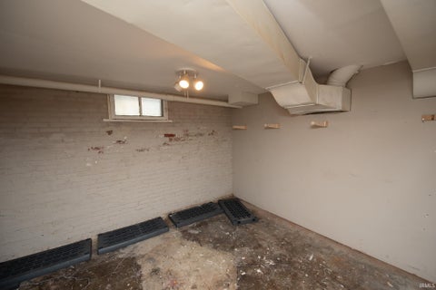 Tiny photo for 533 S 9th Street, Lafayette, IN 47901 (MLS # 202625118)