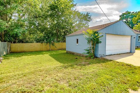 Tiny photo for 1301 S 24th Street, Lafayette, IN 47905 (MLS # 202532697)