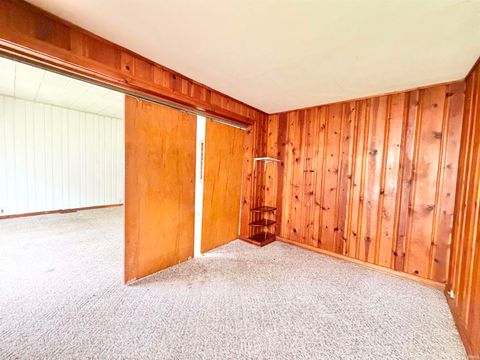 Tiny photo for 1527 High Street, Logansport, IN 46947 (MLS # 202626741)