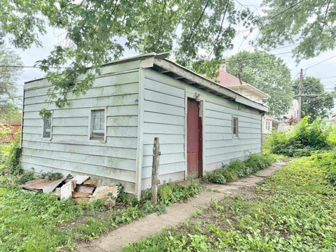 Tiny photo for 1527 High Street, Logansport, IN 46947 (MLS # 202626741)