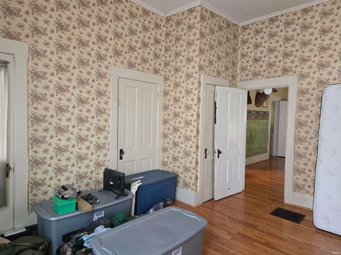 Tiny photo for 1007 N 10th Street, Vincennes, IN 47591 (MLS # 202548091)