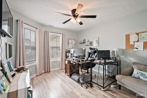 Tiny photo for 2532 LAUREN Lane, Kokomo, IN 46901 (MLS # 202639215)