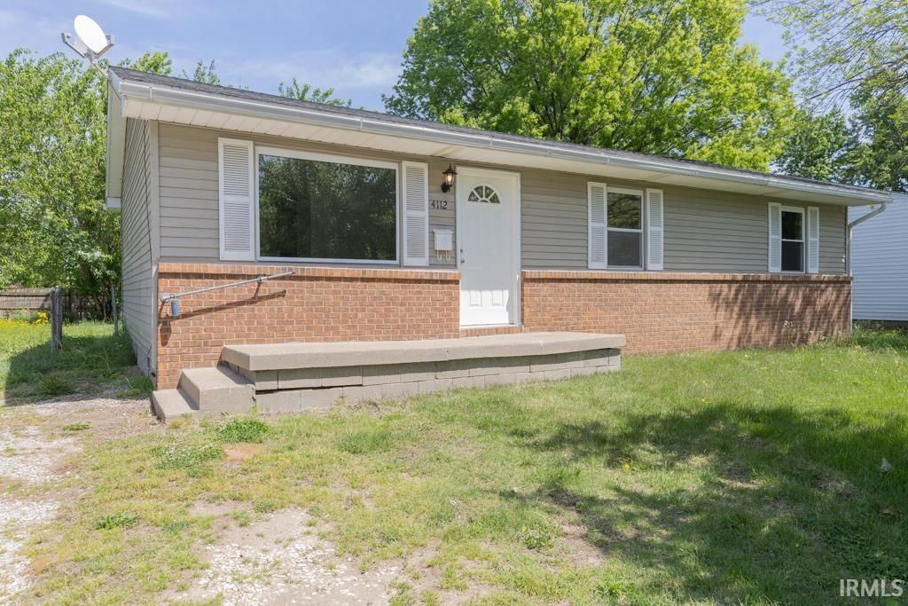Photo of 4112 Frisse Avenue, Evansville, IN 47714 (MLS # 202615172)