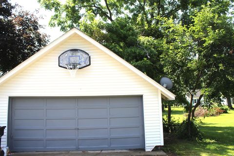 Tiny photo for 9395 W State Road 120, Orland, IN 46776 (MLS # 202625826)