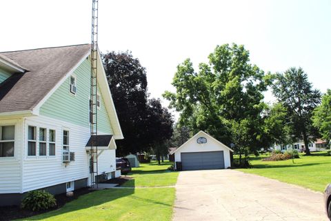 Tiny photo for 9395 W State Road 120, Orland, IN 46776 (MLS # 202625826)