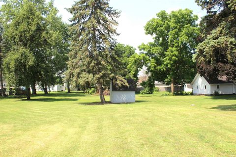 Tiny photo for 9395 W State Road 120, Orland, IN 46776 (MLS # 202625826)