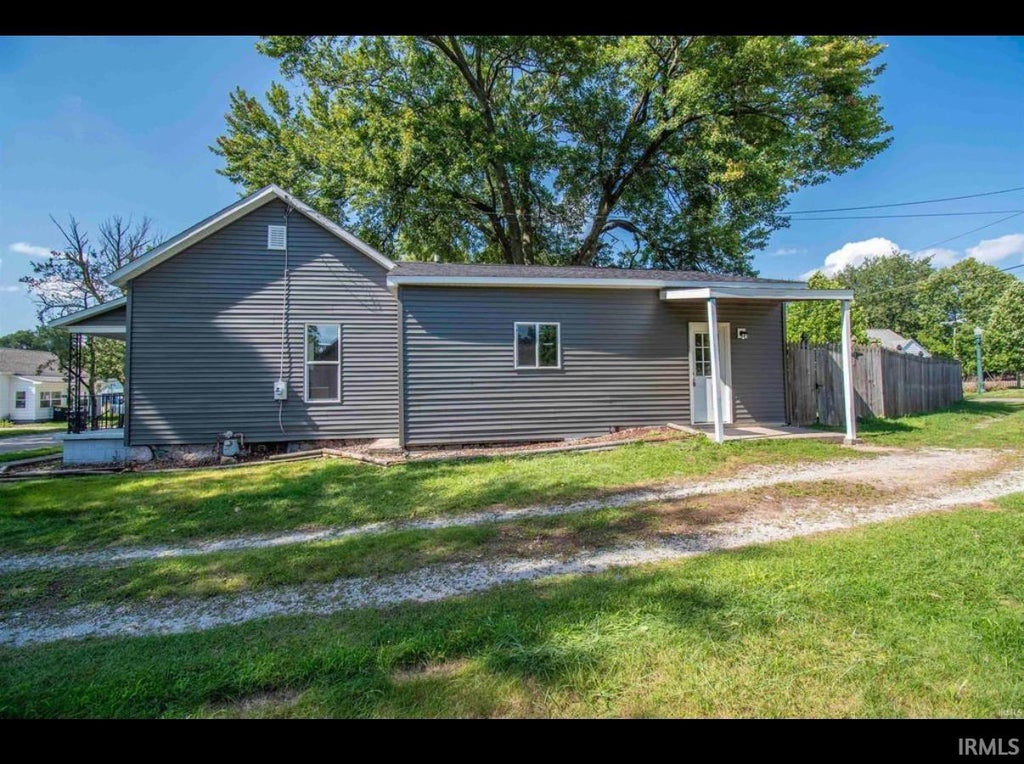Photo of 433 Freeman Street, Kendallville, IN 46755 (MLS # 202643490)