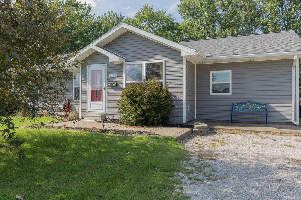 Photo of 2127 W Buena Vista Road, Evansville, IN 47720 (MLS # 202634458)
