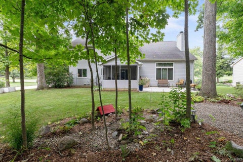 Tiny photo for 310 Troon Way, Fort Wayne, IN 46845 (MLS # 202641907)