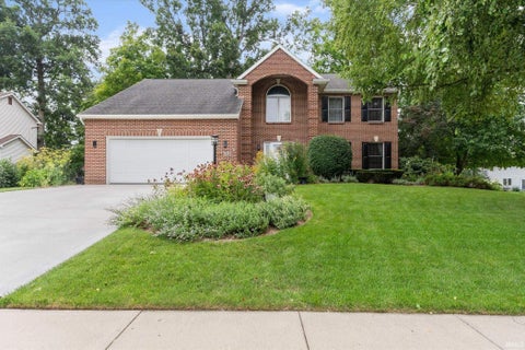 Photo of 310 Troon Way, Fort Wayne, IN 46845 (MLS # 202641907)