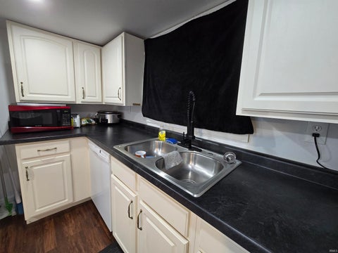 Tiny photo for 315 N Calumet Street, Kokomo, IN 46901 (MLS # 202623297)