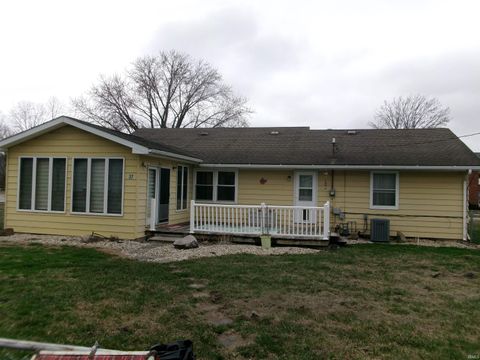 Tiny photo for 37 Jean Ave Ave, Peru, IN 46970 (MLS # 202609172)