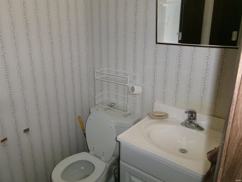 Tiny photo for 37 Jean Ave Ave, Peru, IN 46970 (MLS # 202609172)