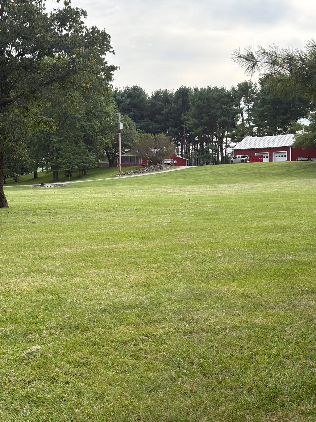 Photo of 3665 S 325 W, Pleasant Lake, IN 46779 (MLS # 202637240)