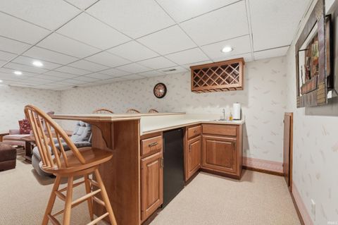 Tiny photo for 818 Columbine Circle, Auburn, IN 46706 (MLS # 202611095)