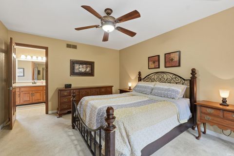 Tiny photo for 818 Columbine Circle, Auburn, IN 46706 (MLS # 202611095)
