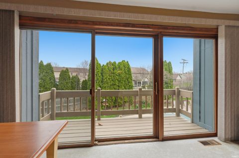Tiny photo for 818 Columbine Circle, Auburn, IN 46706 (MLS # 202611095)