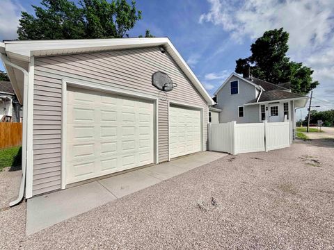 Tiny photo for 602 E Main Street, Boonville, IN 47601 (MLS # 202622420)