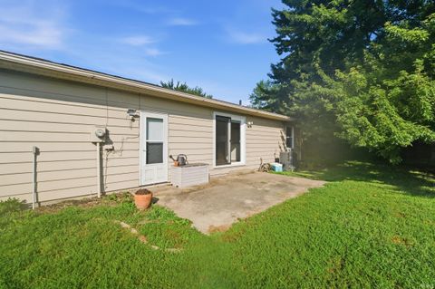 Tiny photo for 50 Carolyn Court, Lafayette, IN 47909 (MLS # 202627590)