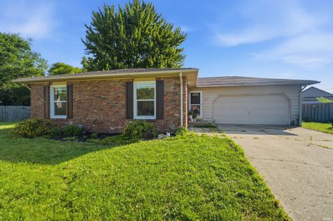Tiny photo for 50 Carolyn Court, Lafayette, IN 47909 (MLS # 202627590)