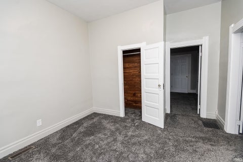 Tiny photo for 1307 3rd Street, Vincennes, IN 47591 (MLS # 202640353)
